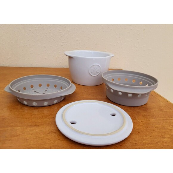 Pampered Chef Breakfast Microwave Sandwich Breakfast Maker #2634  Ceramic White - Picture 5 of 8